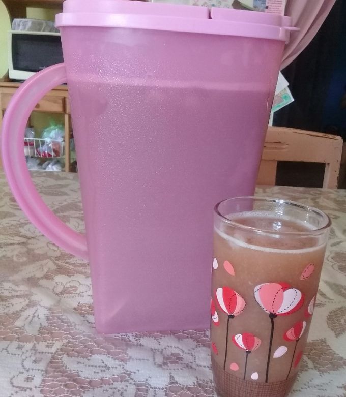 Una foto de Agua de durazno 🍑🍑🍑