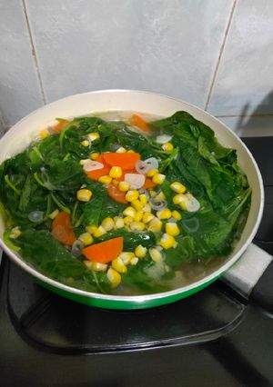 Foto resep Bening Bayam, Jagung + Wortel