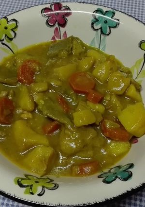 Foto principal de Estofado de pollo con alcachofas