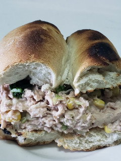 Una foto de Sándwich de Atún