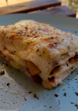 Una foto de Lasaña de picadillo cubano y queso