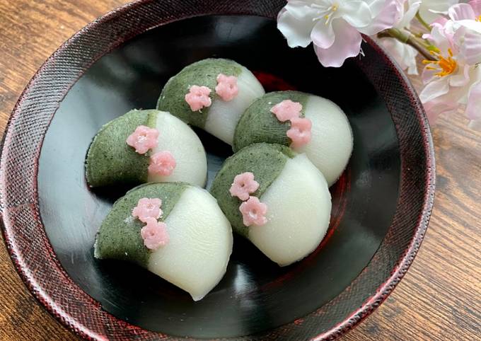 Japanese Kawaii Kusa-Mochi