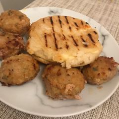 Colombian Arepas 🇨🇴 A picture of Colombian Arepas 🇨🇴.
