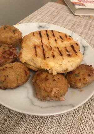 A picture of Colombian Arepas 🇨🇴.