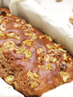A picture of Cocoa banana cake with olive oil.