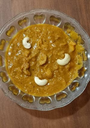 A picture of Malvani Kaju Curry.