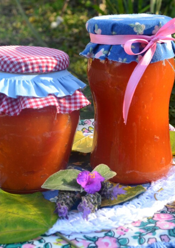 Una foto de Mermelada de calabaza y zanahoria🌹