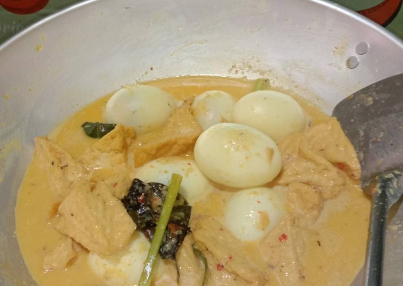 Kare Telor vs Tahu