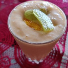 A picture of Muskmelon smoothie.