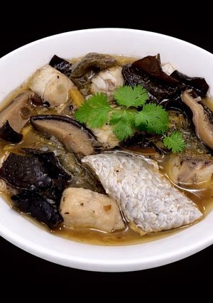 Hình của món SP.1040 - Cá Chẽm Hấp Song Nhĩ.