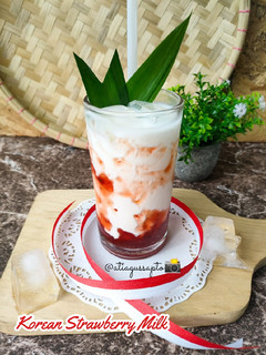 Foto resep Korean Strawberry Milk (413)