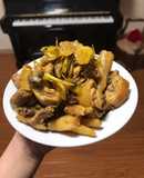 Gà rim mắm gừng đưa cơm