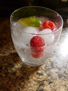A picture of Raspberry Lime Spritz.