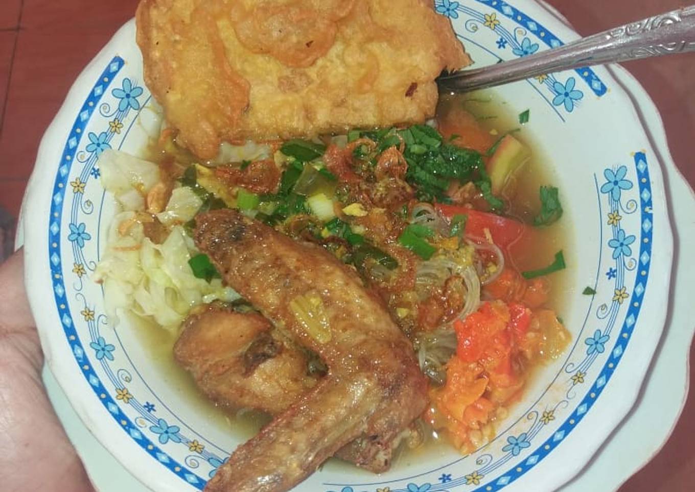 Soto Ayam Bumbu Kuning & Gurih