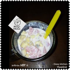 A picture of Banana and 🍉.