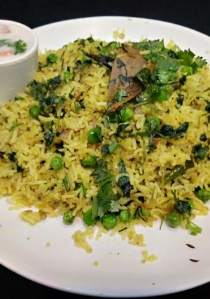 A picture of Methi Matar Pulav.