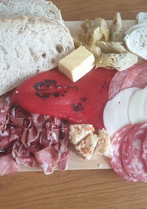 A picture of Antipasti.