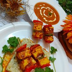 A picture of Paneer shashlik.