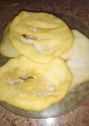 Una foto de Tortas fritas clásicas