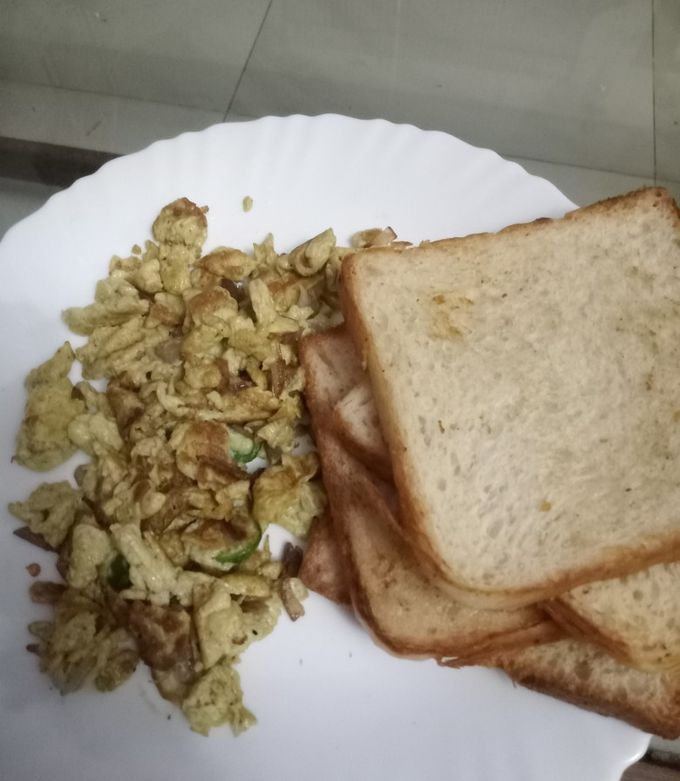 A picture of Scrambled eggs.