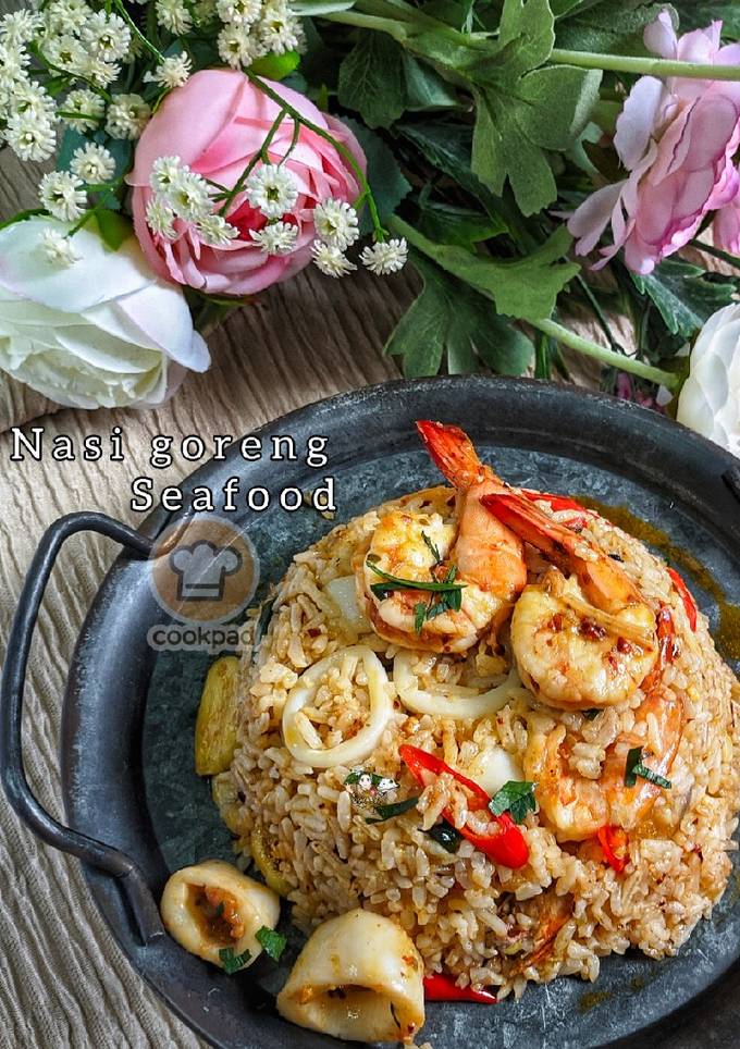 Resipi Nasi goreng seafood oleh 0h Hana !! - Cookpad