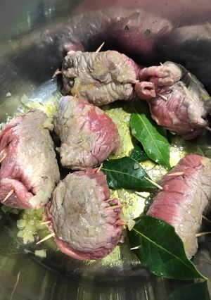 A picture of Sunday Braciole.