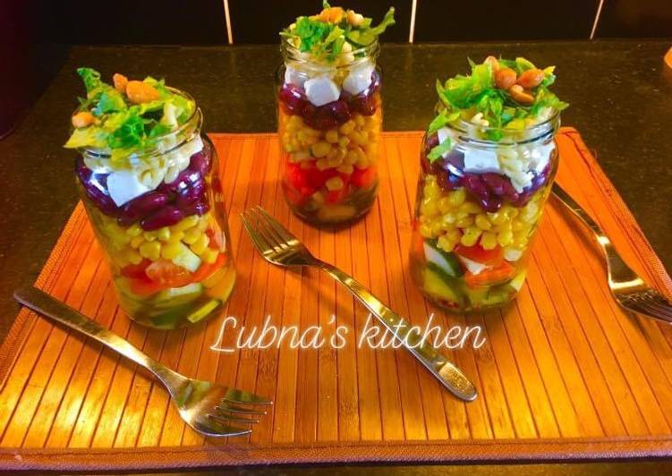 Easiest Way to Prepare Quick Salad in a Jar: