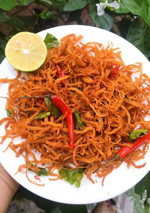 Hình của món Khô gà lá chanh bằng NCKD.