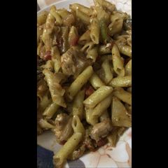 A picture of Chicken Macaroni.