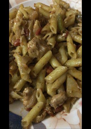 A picture of Chicken Macaroni.