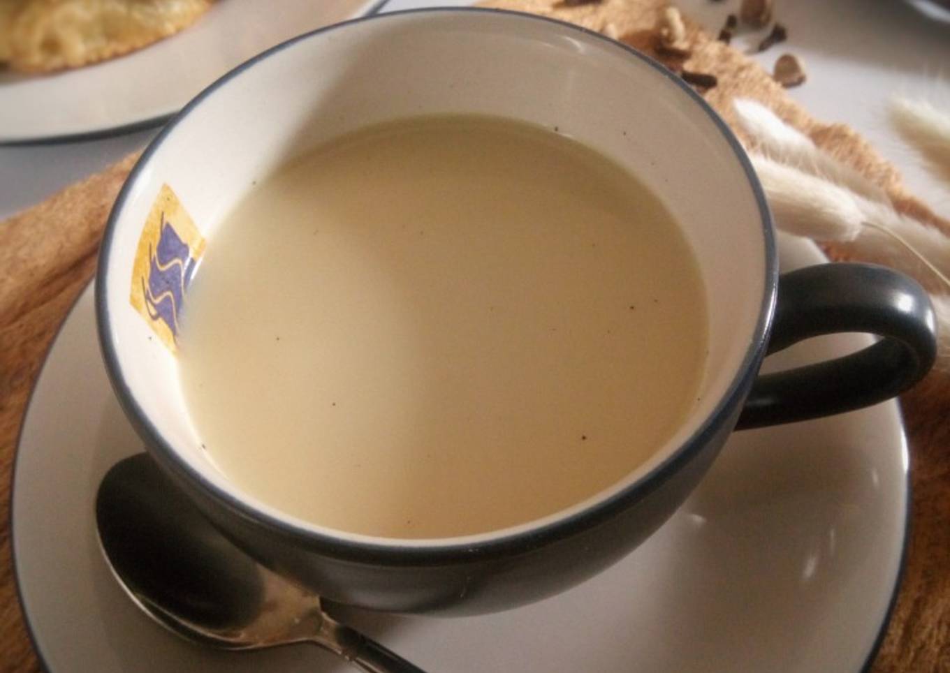Chai Tea Latte/Tea Masalah (Teh Rempah ala İndia)