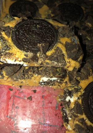 Una foto de Cuadraditos de oreo con dulce de leche!!
