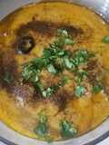Curry pakora in green and with red Chilli tarka