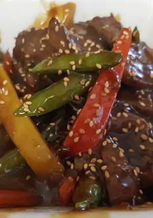 A picture of Sweet & Sticky Beef Strips 😀.