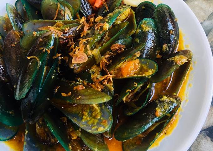 Resep Kerang Ijo Saos Padang yang Menggugah Selera