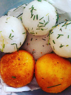 Una foto de Bolitas de arroz