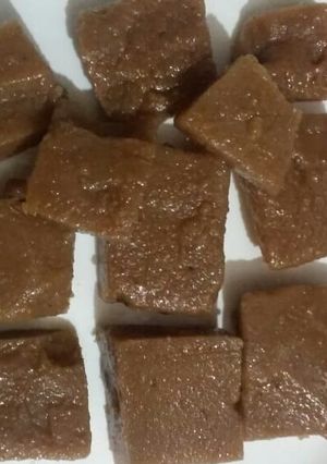 A picture of Chocolate Burfi.