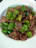 Stir-Fried Beef with Green Peppers