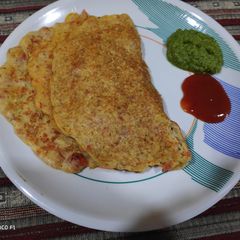 A picture of Idli rawa uttapam.
