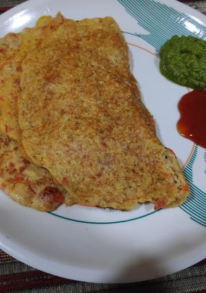 A picture of Idli rawa uttapam.