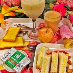 A picture of Butter sandwich.banana almond shake.
