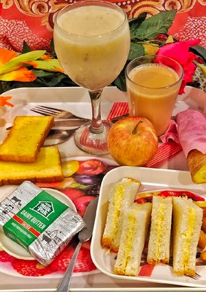 A picture of Butter sandwich.banana almond shake.