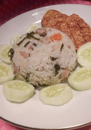 Foto resep Nasi Cumi Daun Jeruk