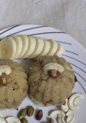 केळ्याचा शिरा (kelich sheera recipe in marathi) रेसिपी चे मुख्य फोटो 