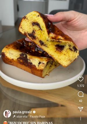 Foto principal de Bizcocho sin harina alto en proteínas