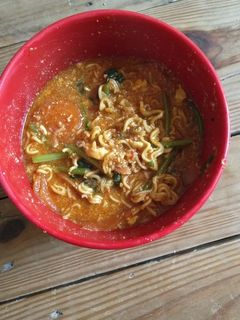Foto resep Seblak mie kerupuk ala shofra 😊