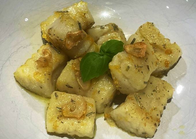 Vicky s Gnocchi Pan Fried With Lemon & Garlic 🍋🧄