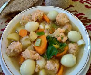Cara Cepat Sop Bola Udang Telur Puyuh Enak dan Sehat Cara Cepat Sop Bola Udang Telur Puyuh Enak dan Sehat