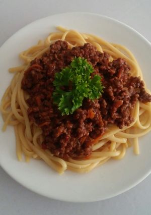 Una foto de Espagueti con Salsa Boloñesa