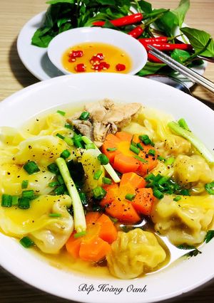 Hình của món Hoành Thánh.